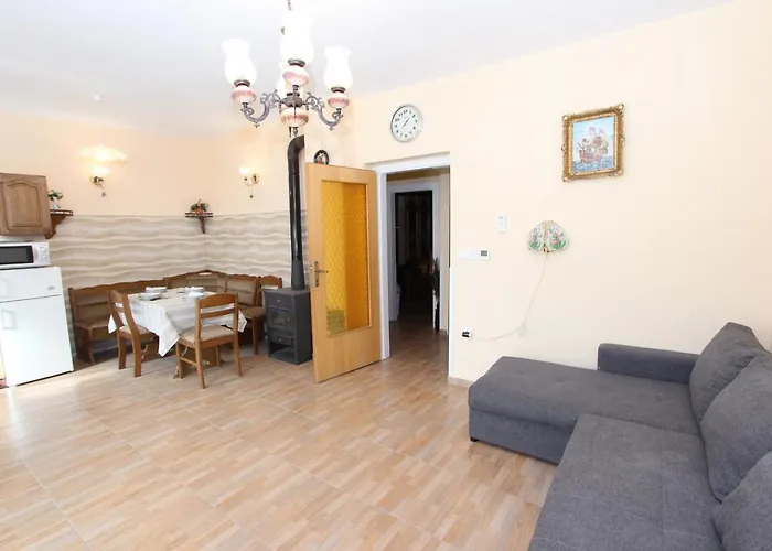 Apartment Oto