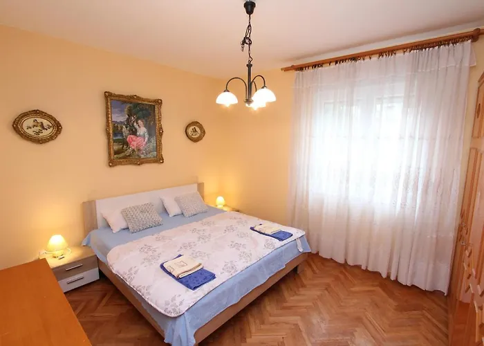 Apartment Oto *