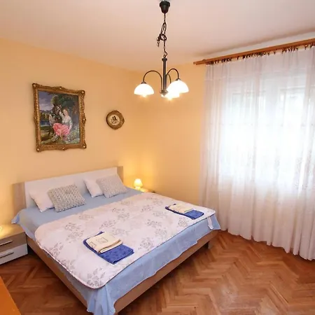 Apartment Oto *