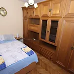 Oto Apartman